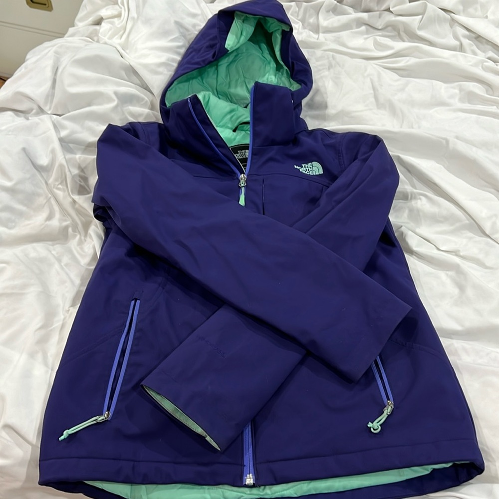 Women’s Northface Winter Ski/Snowboard Jacket in Purple and Green